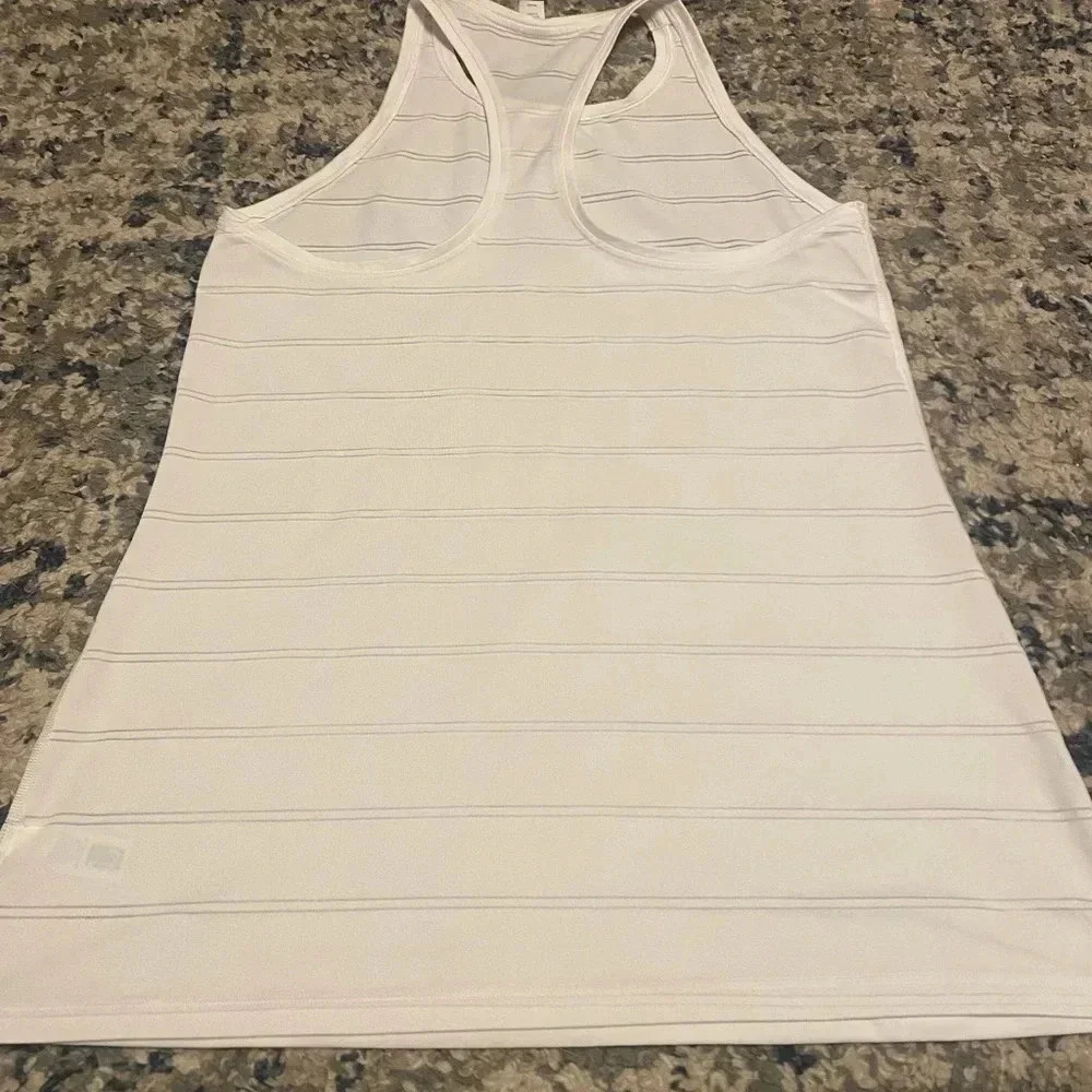 Athleta Tank Top - Picture 2 of 3